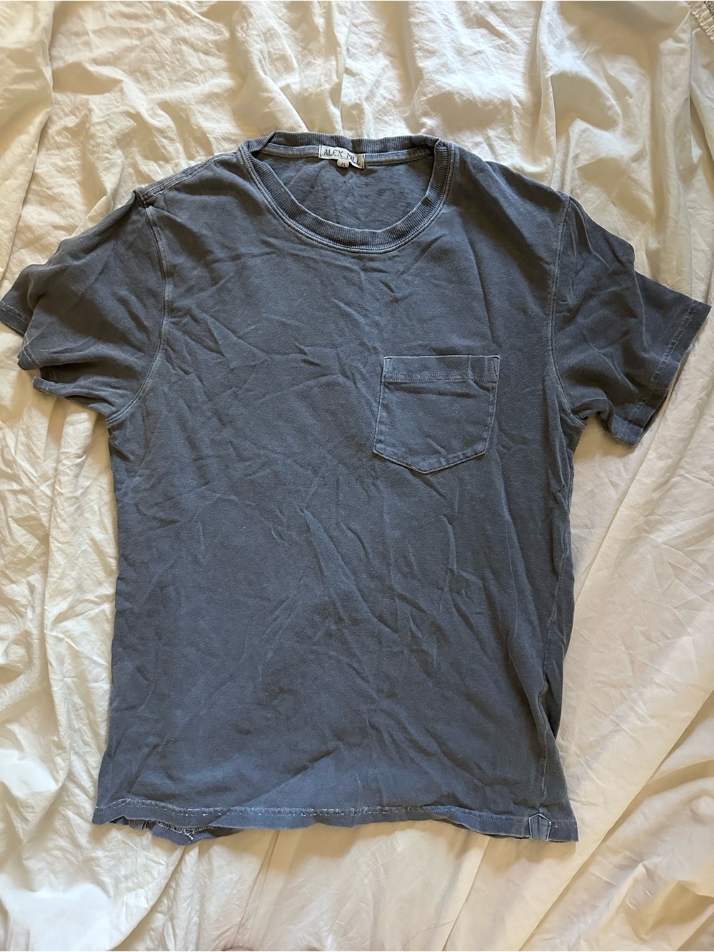 Alex Mill Short-Sleeve Pocket Tee in Faded Blue-Gray
